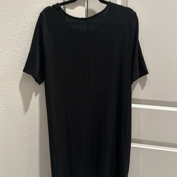 Black short sleeve t shirt dress - Picture 4 of 4